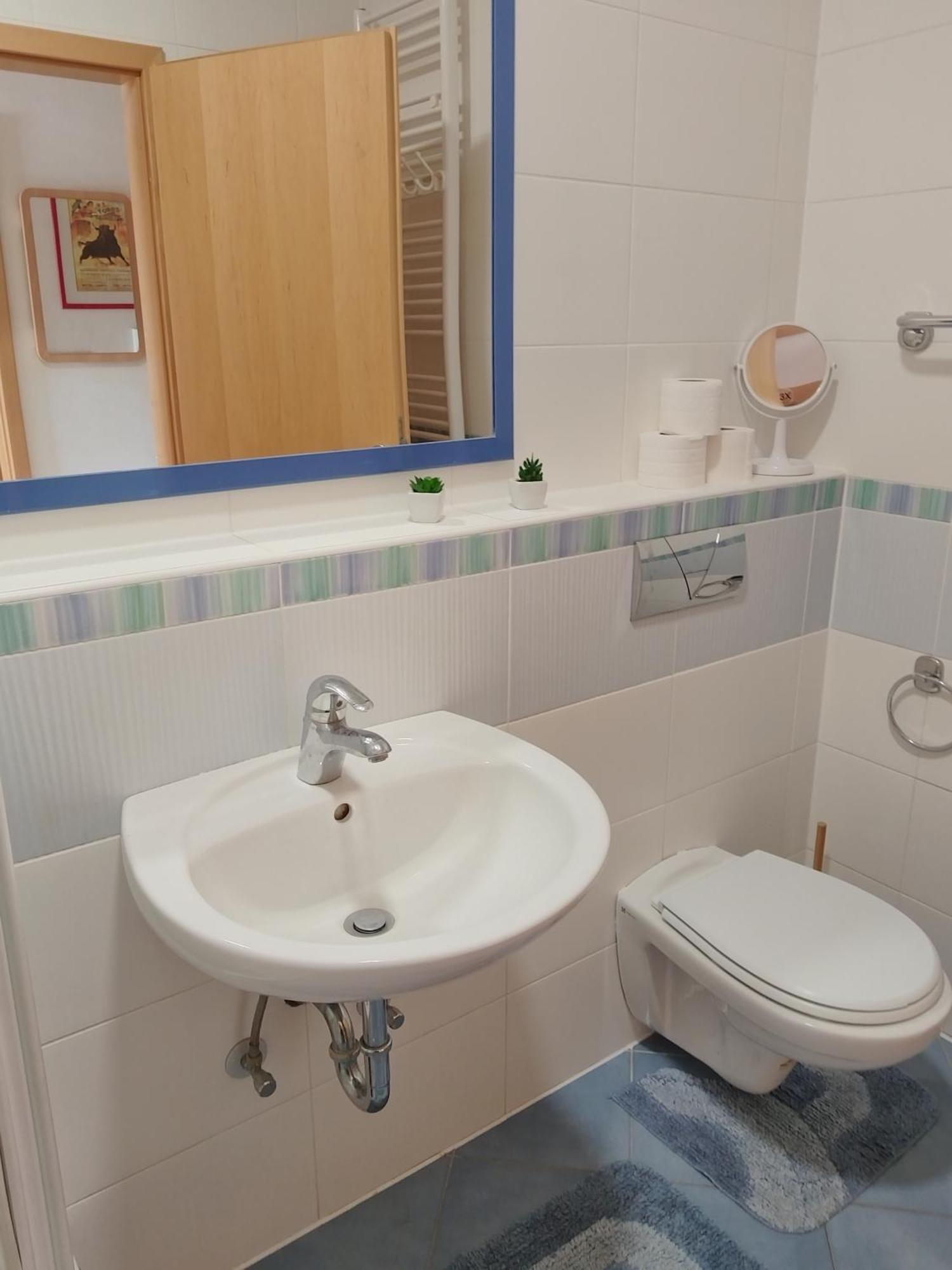 Apartment Ljudmila Vodice Esterno foto