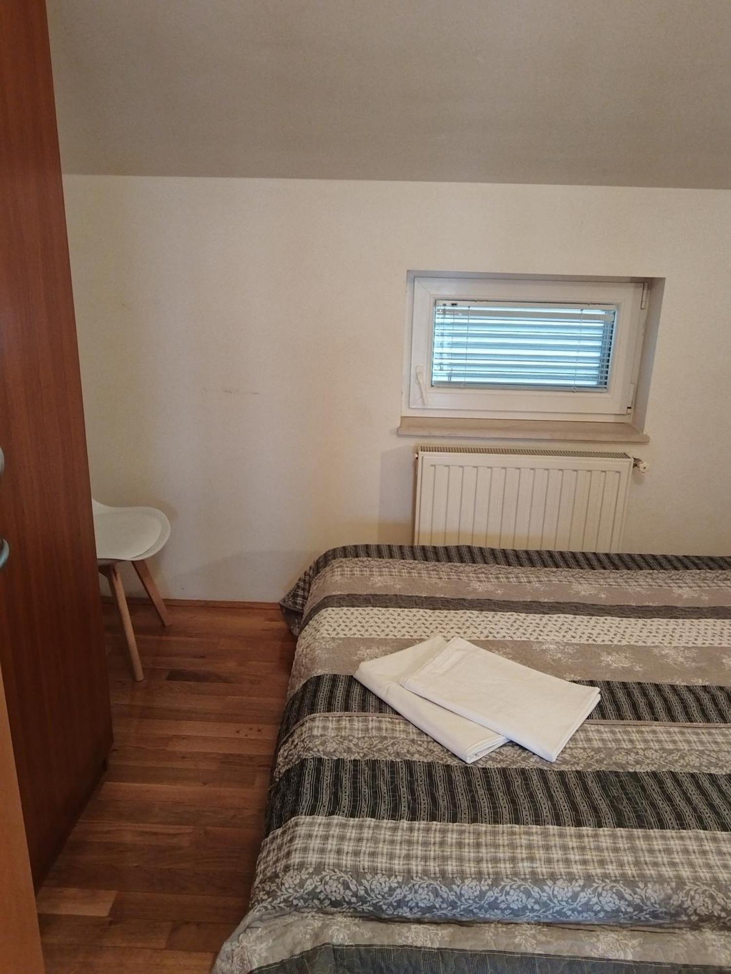 Apartment Ljudmila Vodice Esterno foto